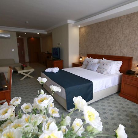 Tuzla Garden Hotel & Spa Darica  Экстерьер фото