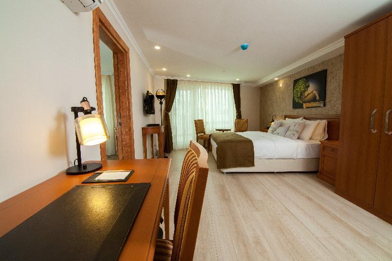 Tuzla Garden Hotel & Spa Darica  Экстерьер фото